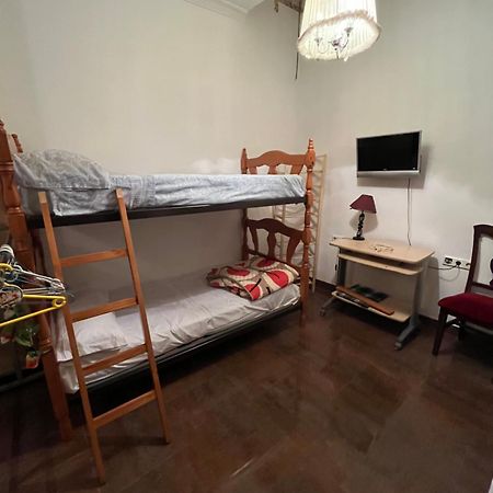 Apartamento En Pleno Centro De Marchena 3 Dormitorios 3 Banos Privados Ngoại thất bức ảnh