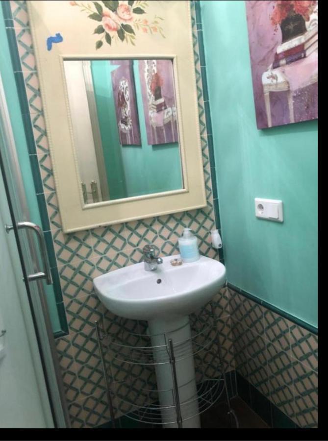 Apartamento En Pleno Centro De Marchena 3 Dormitorios 3 Banos Privados Ngoại thất bức ảnh