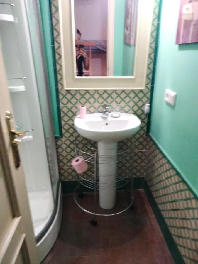 Apartamento En Pleno Centro De Marchena 3 Dormitorios 3 Banos Privados Ngoại thất bức ảnh