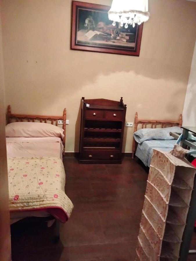 Apartamento En Pleno Centro De Marchena 3 Dormitorios 3 Banos Privados Ngoại thất bức ảnh