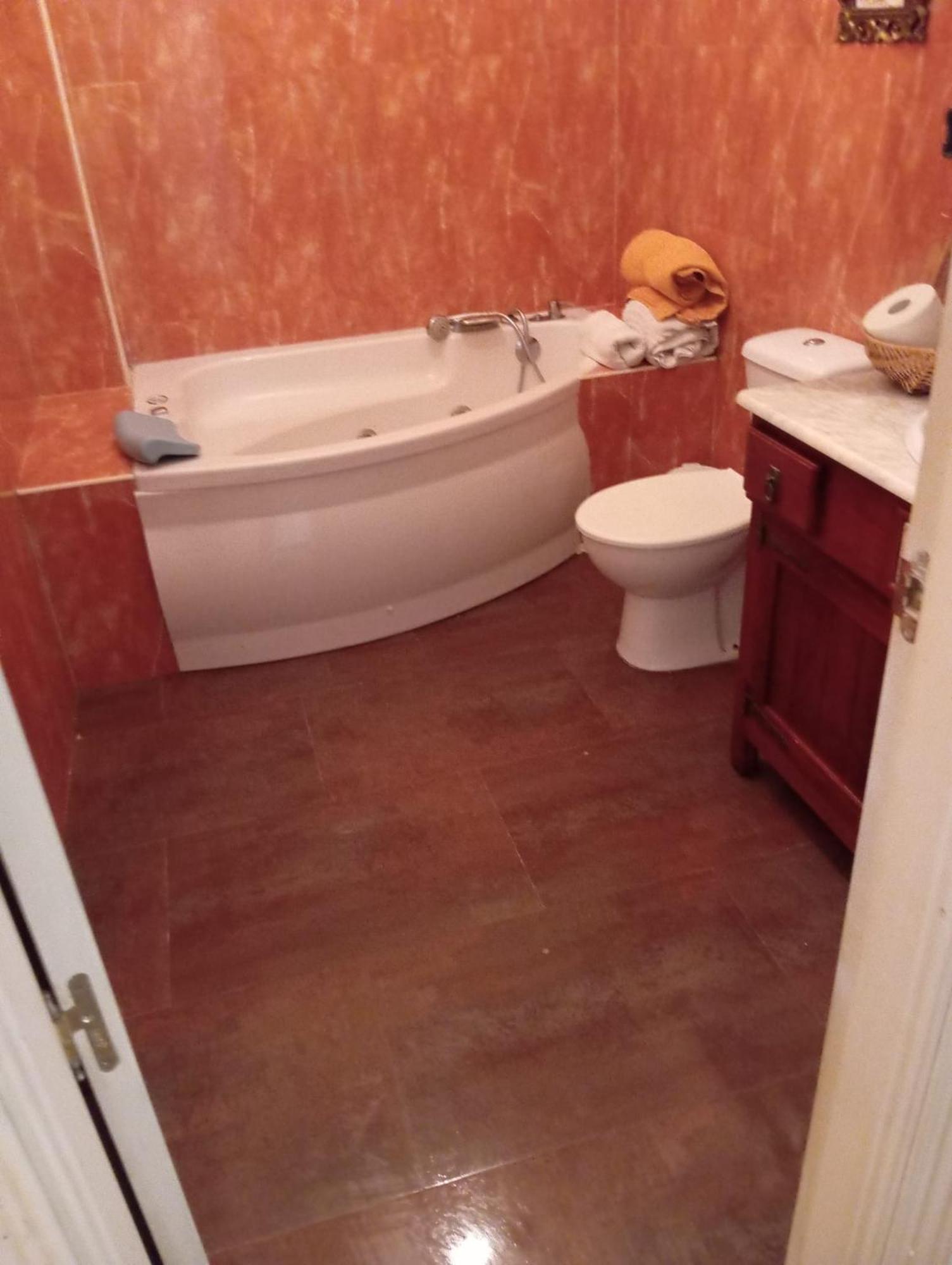 Apartamento En Pleno Centro De Marchena 3 Dormitorios 3 Banos Privados Ngoại thất bức ảnh