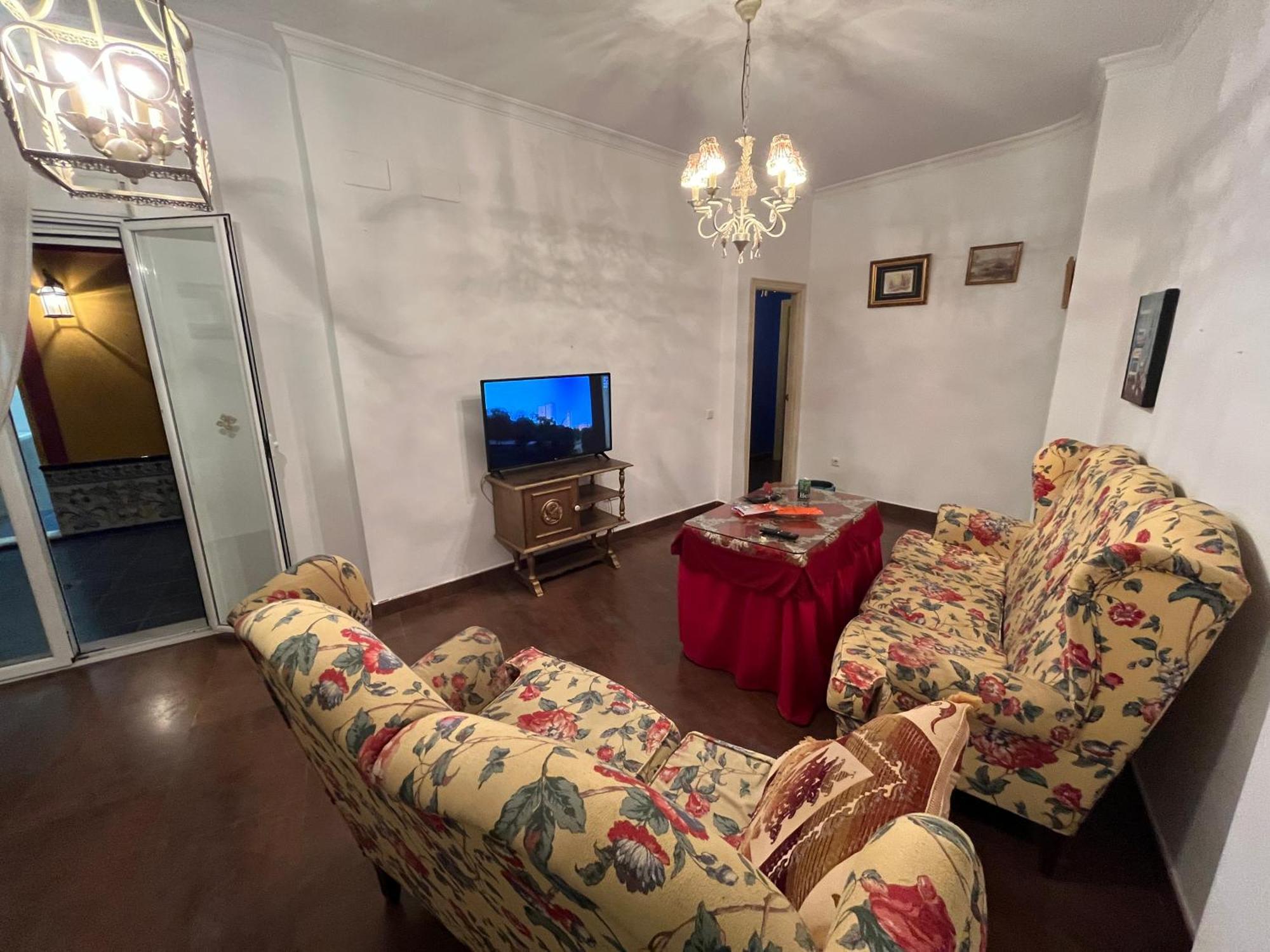 Apartamento En Pleno Centro De Marchena 3 Dormitorios 3 Banos Privados Ngoại thất bức ảnh