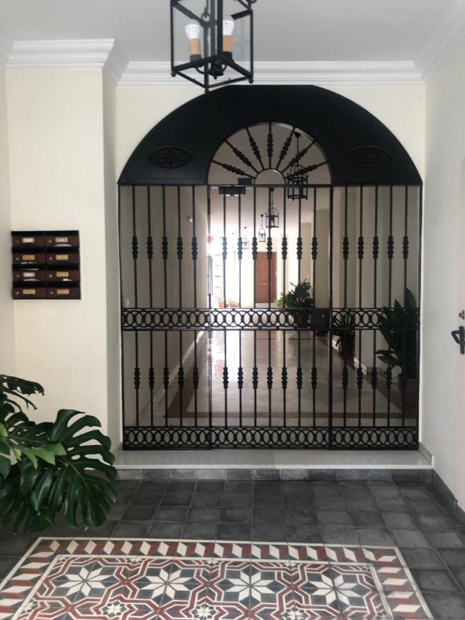 Apartamento En Pleno Centro De Marchena 3 Dormitorios 3 Banos Privados Ngoại thất bức ảnh